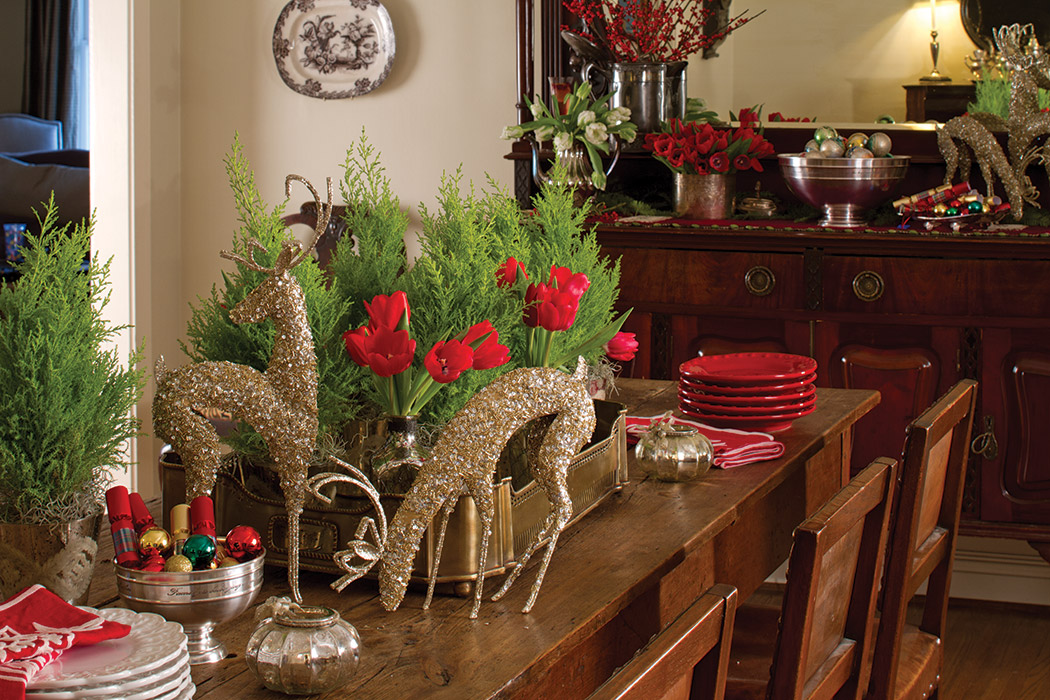 Beautiful Christmas Tablescape