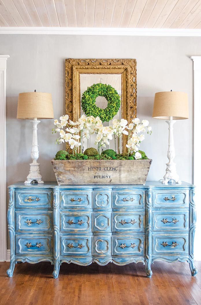 Step into Blogger Cindy Blackenburg's French-Inspired Cottage