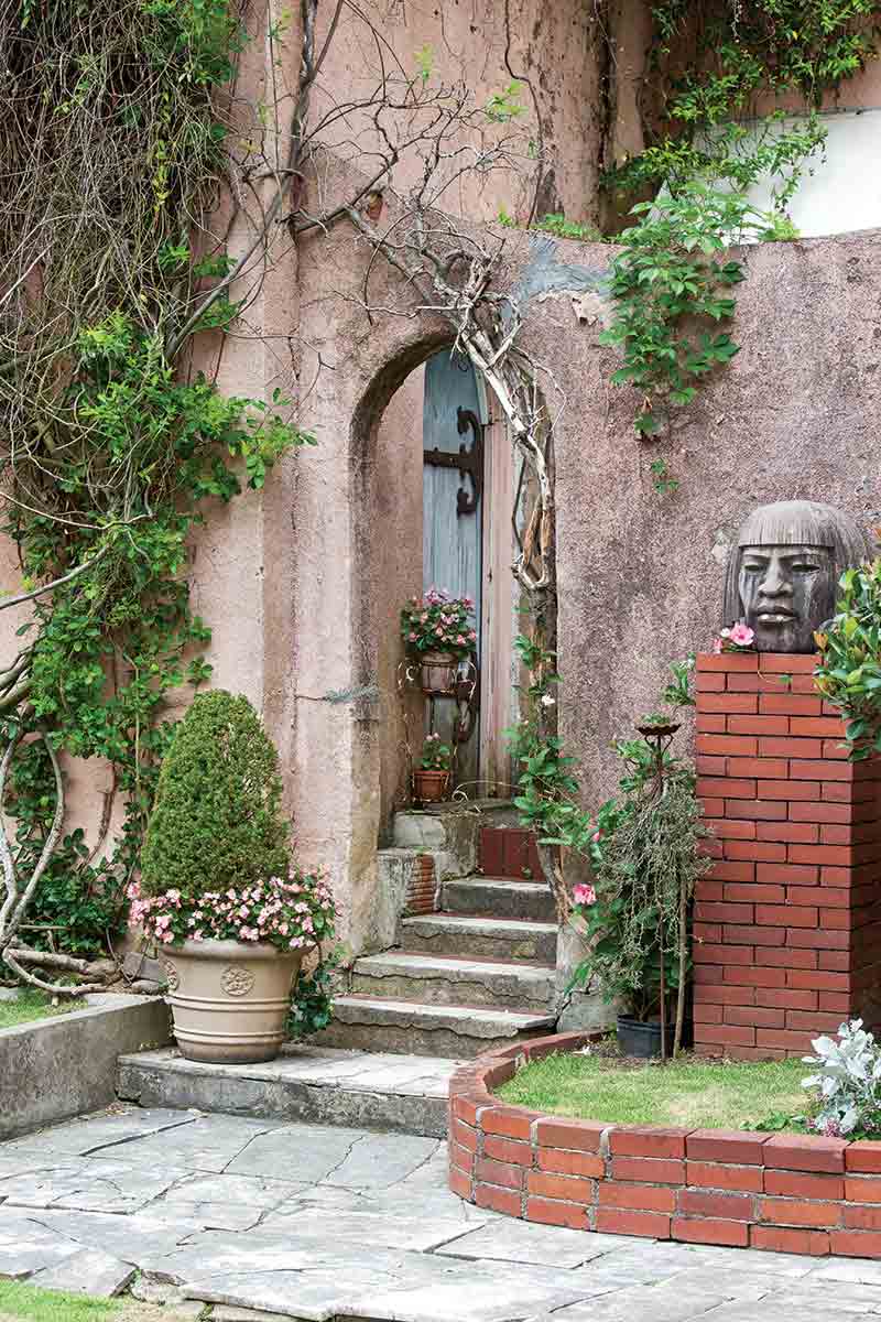 Romantic Italian garden