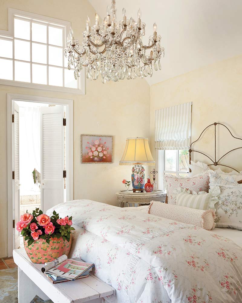 vintage floral bedroom