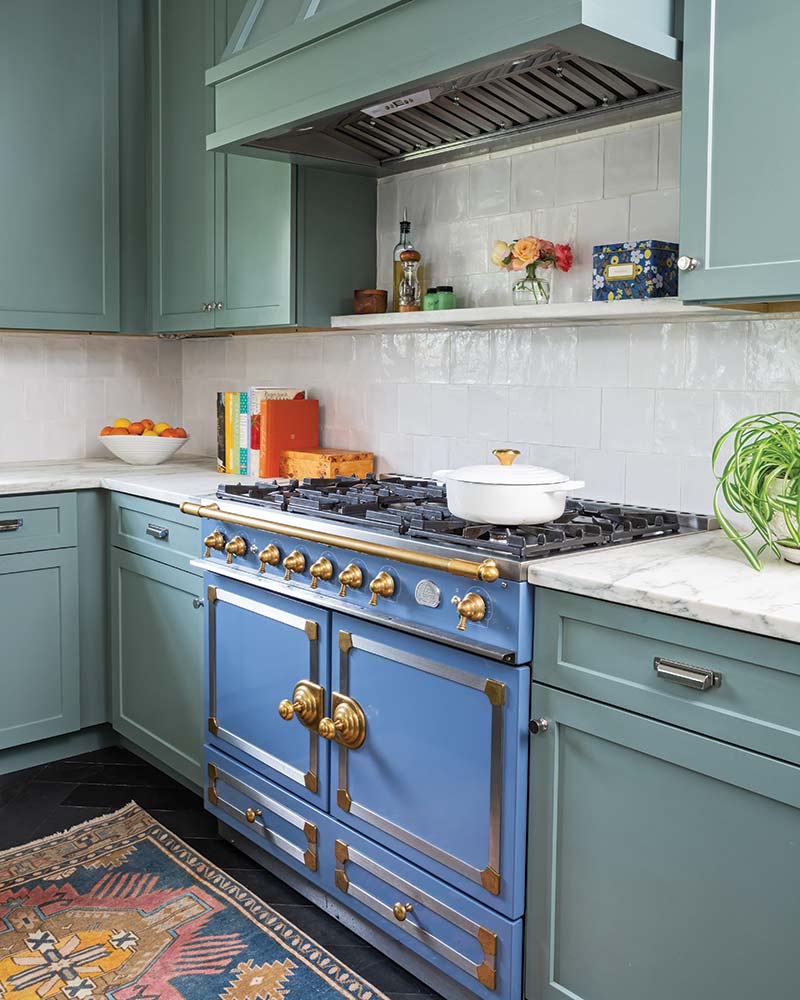 Alabama Kitchen - blue stove and green and white countertops