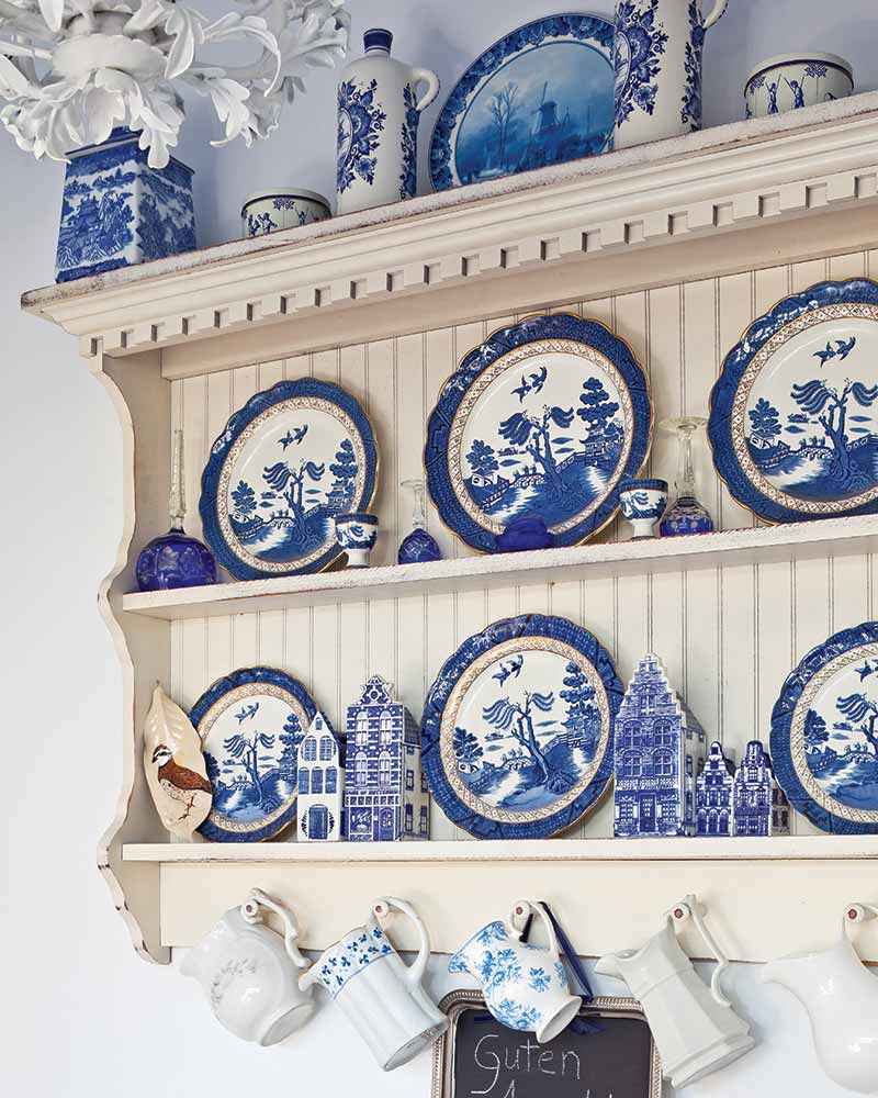 If You Love Blue and White, Then You Won’t Want to Miss This Home Tour