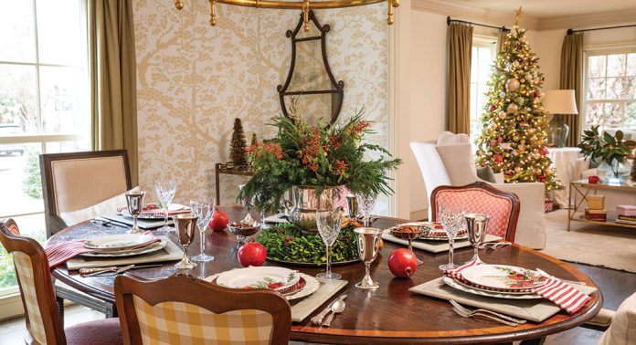 Let Your Table Sparkle and Shine This Holiday Season