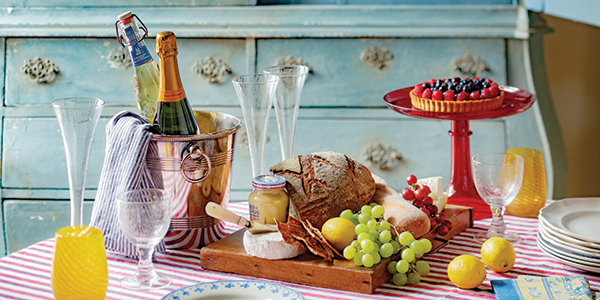 Escape to the French Countryside with This Charming Table